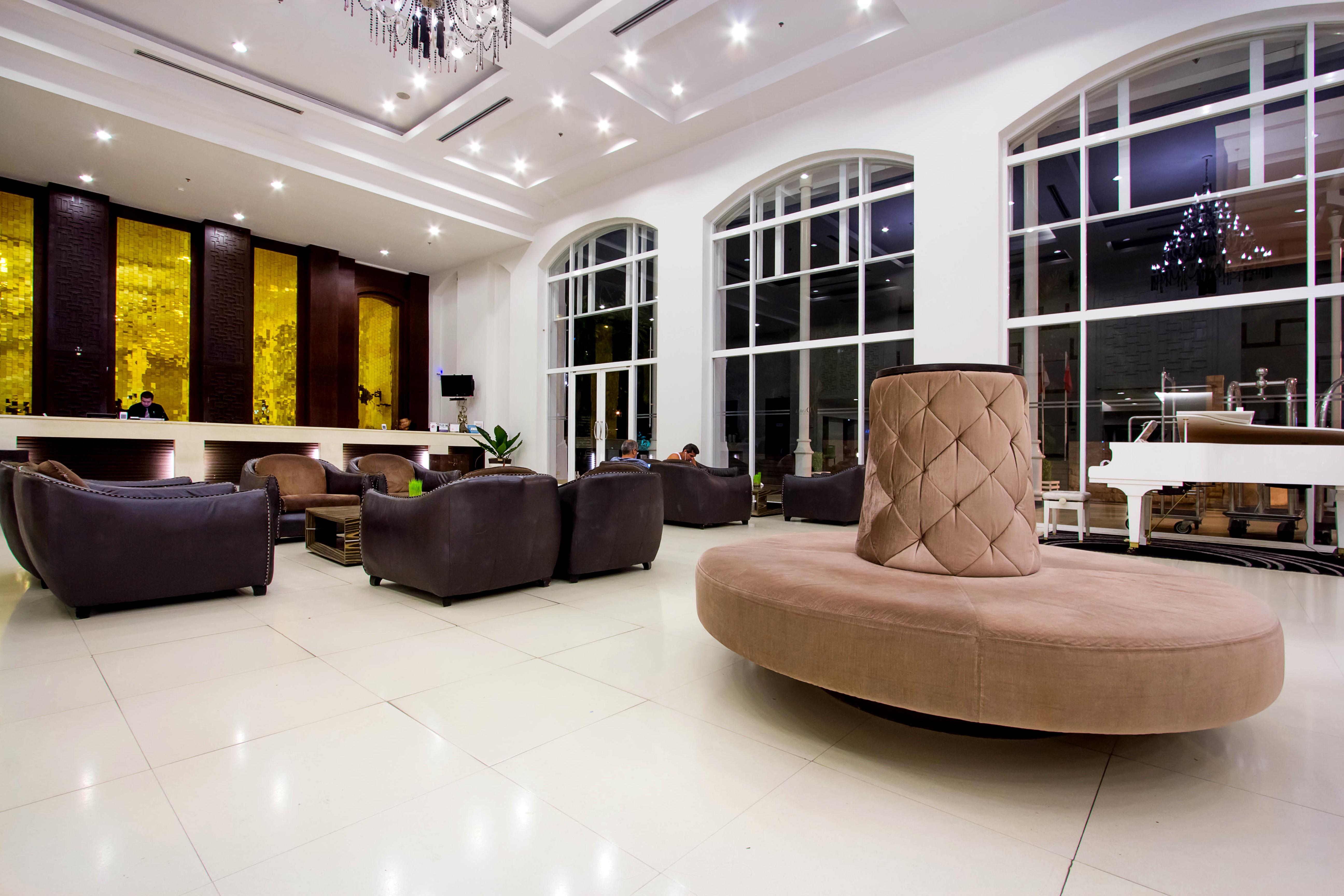 D Varee Jomtien Beach, Pattaya Exterior foto Lobby