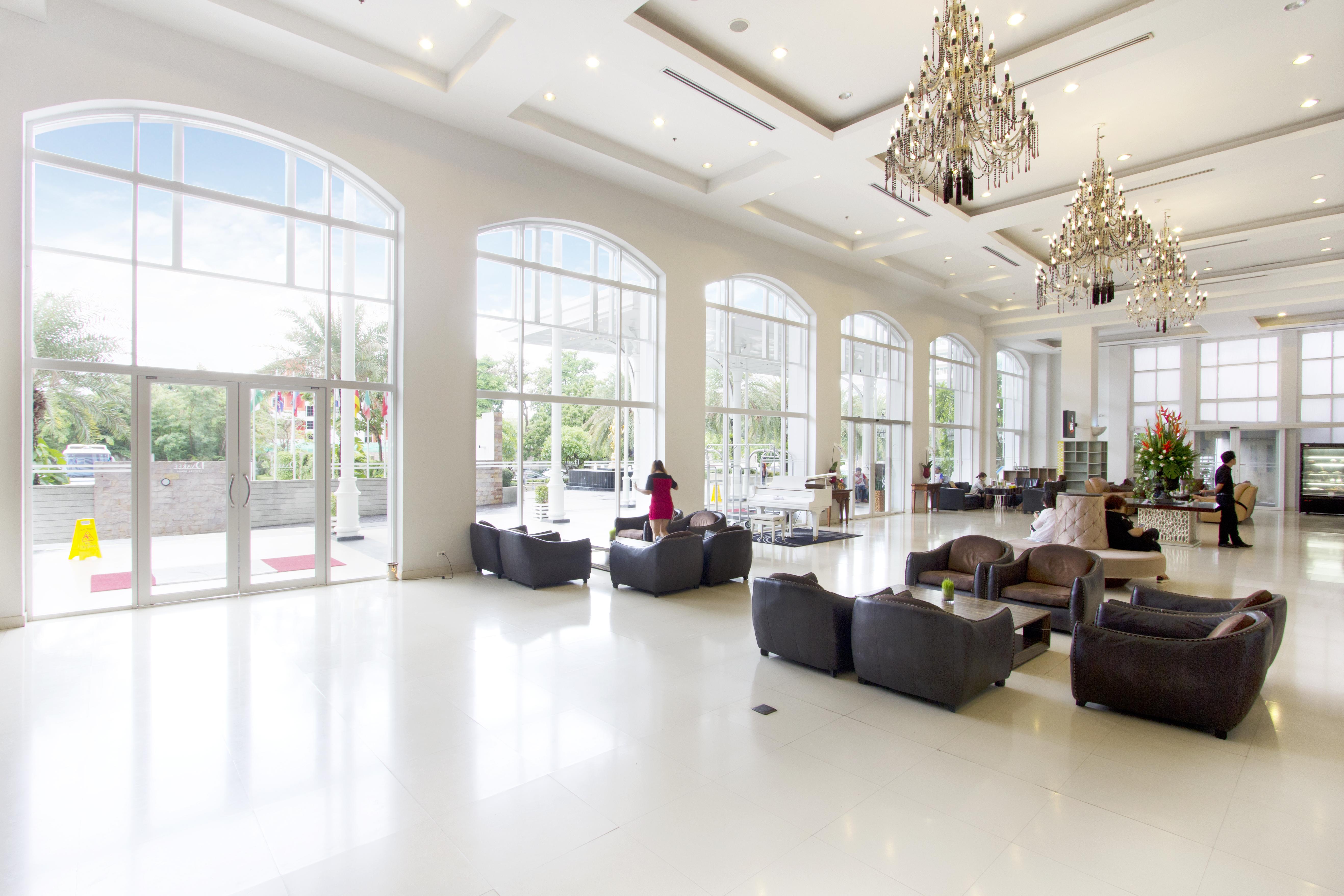 D Varee Jomtien Beach, Pattaya Exterior foto Lobby