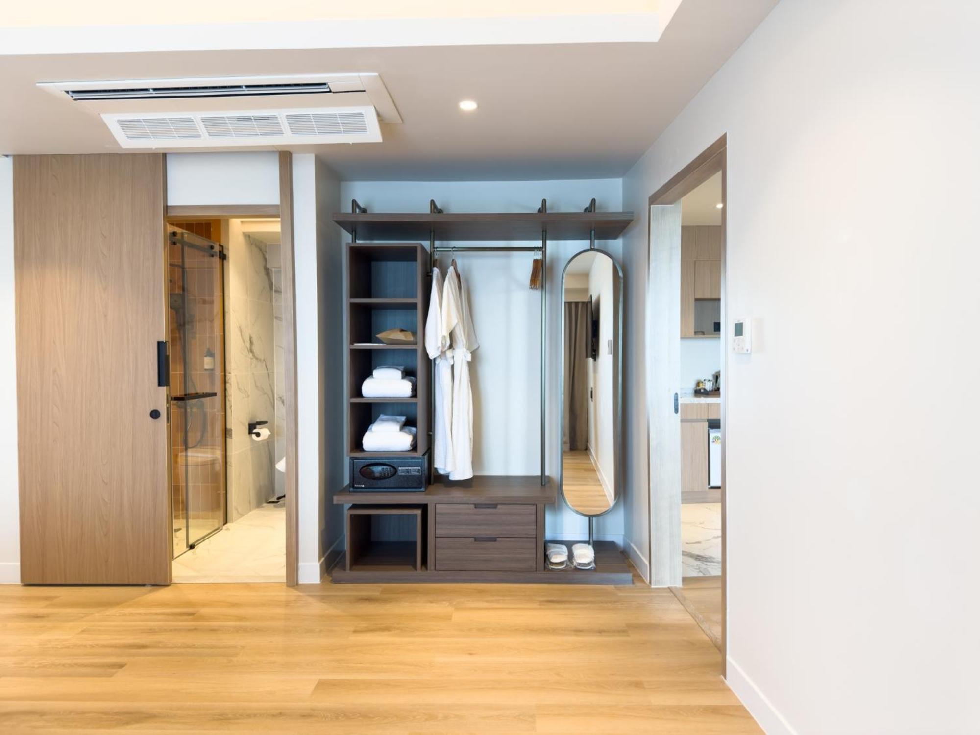 D Varee Jomtien Beach, Pattaya Exterior foto A walk-in closet